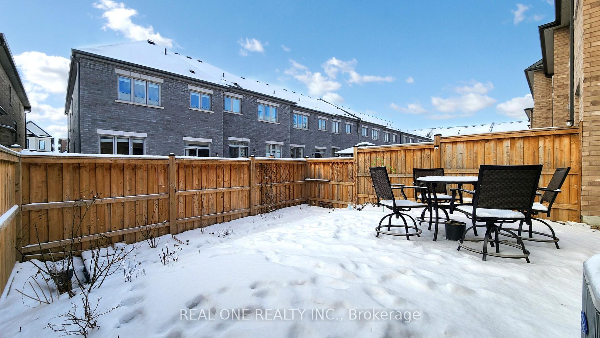 Photo 32 of 67 Collier Crescent, Markham, Wismer — HOMEH