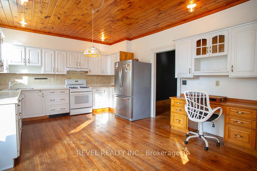 Photo 26 of 14 Biggars Lane, Brant, Brantford Twp — HOMEH
