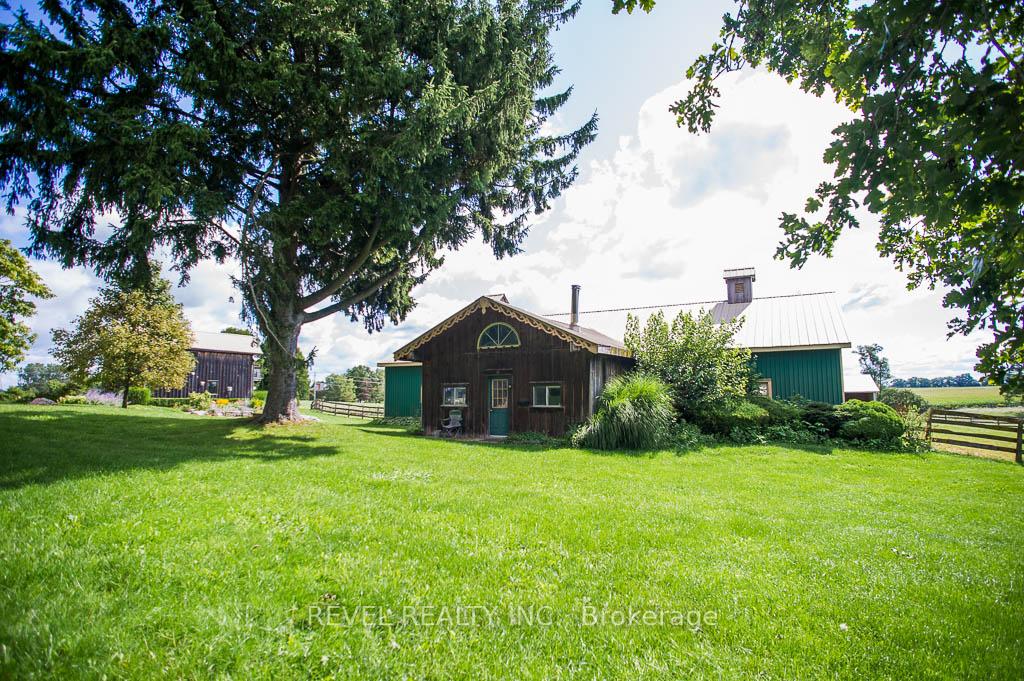 Photo 35 of 14 Biggars Lane, Brant, Brantford Twp — HOMEH