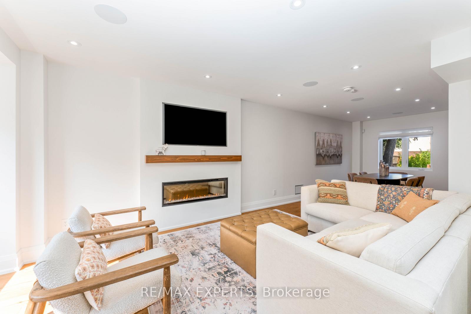 Photo 5 of 348 Old Orchard Grove, Toronto, Lawrence Park North — HOMEH