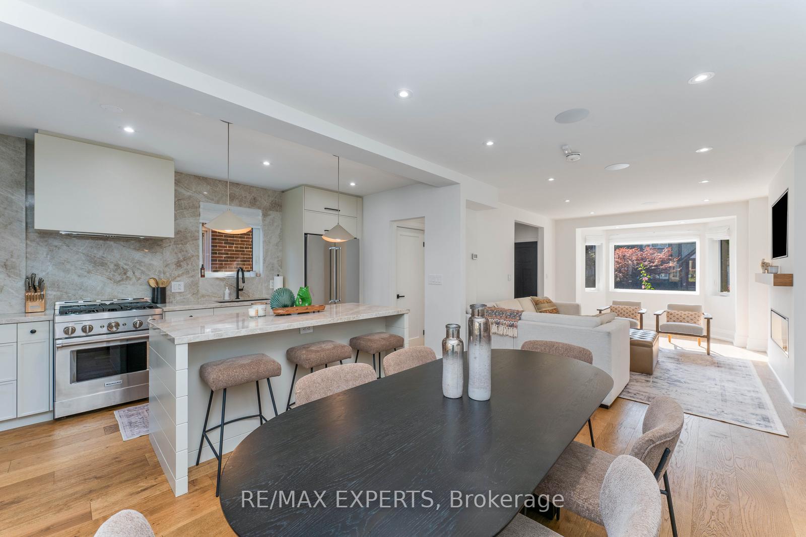 Photo 6 of 348 Old Orchard Grove, Toronto, Lawrence Park North — HOMEH