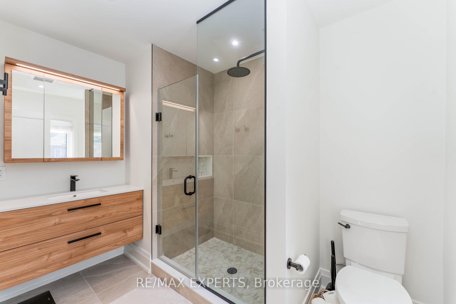 Photo 25 of 348 Old Orchard Grove, Toronto, Lawrence Park North — HOMEH
