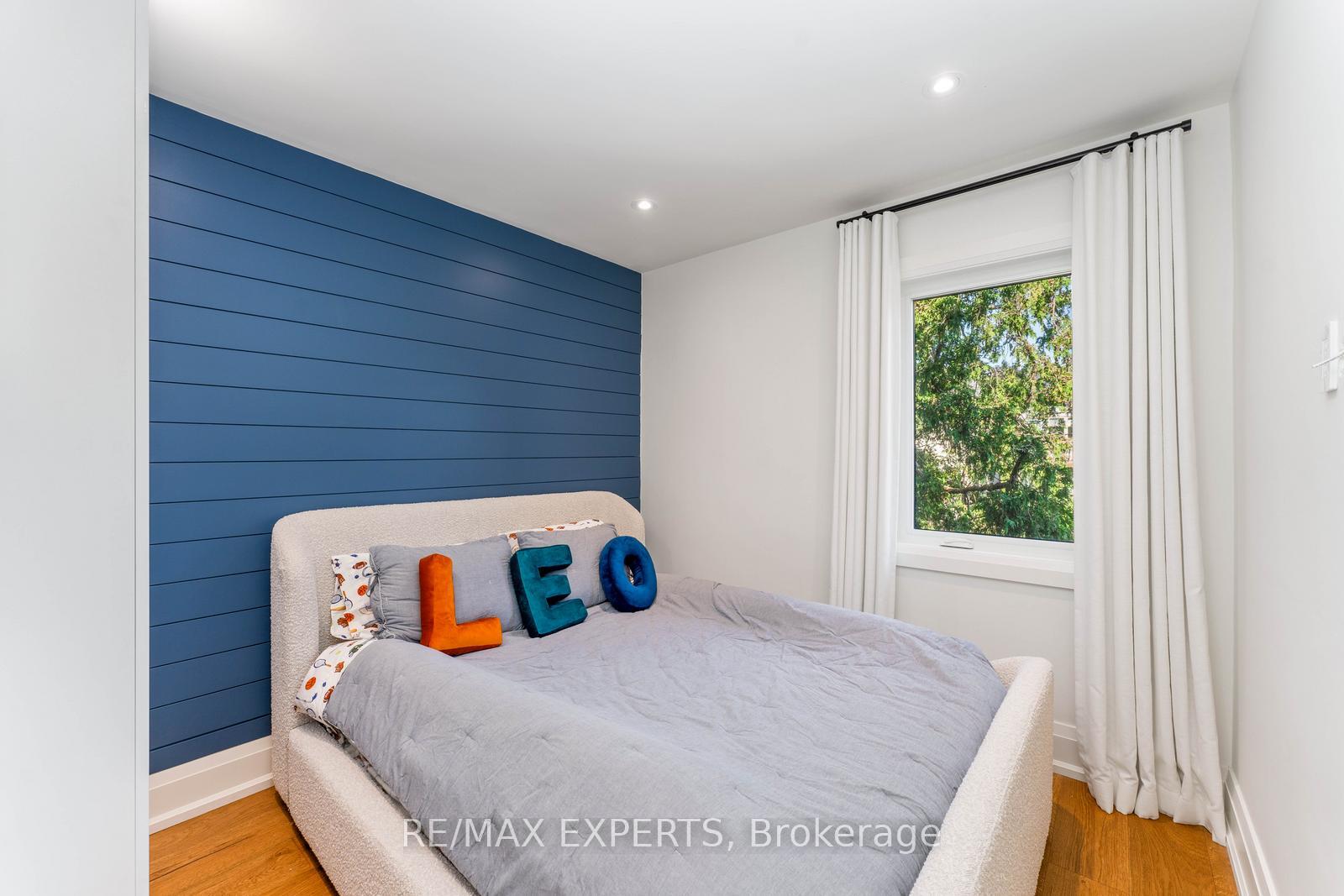 Photo 22 of 348 Old Orchard Grove, Toronto, Lawrence Park North — HOMEH