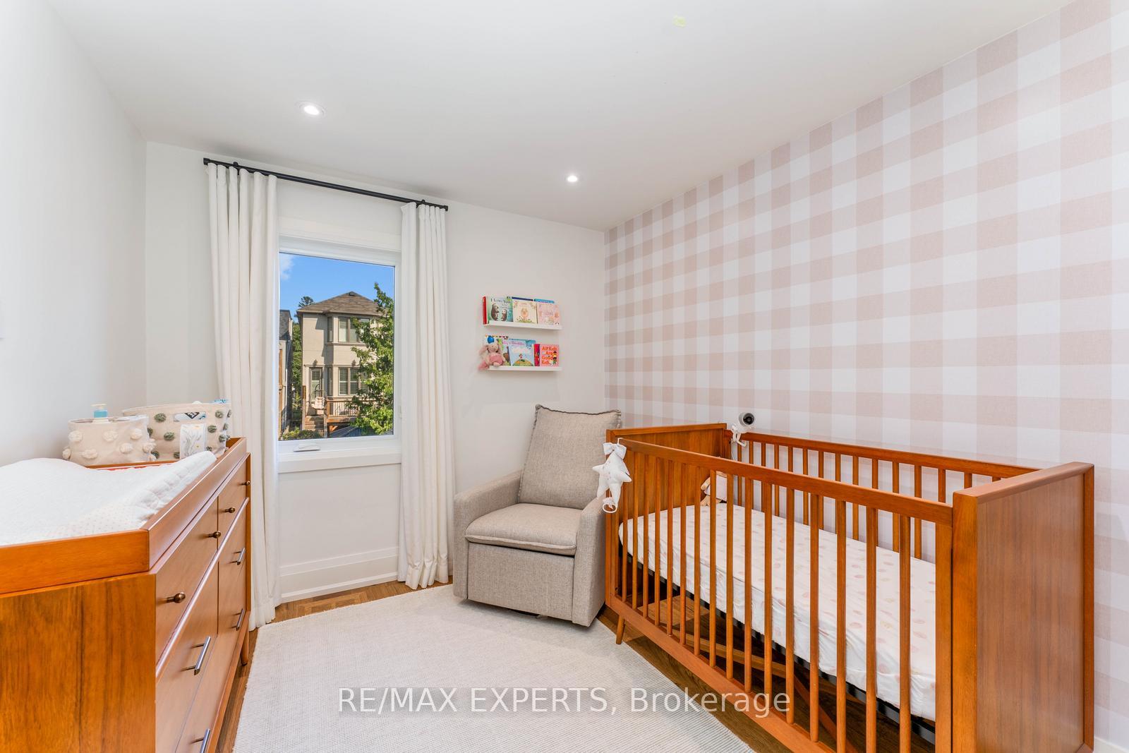 Photo 23 of 348 Old Orchard Grove, Toronto, Lawrence Park North — HOMEH