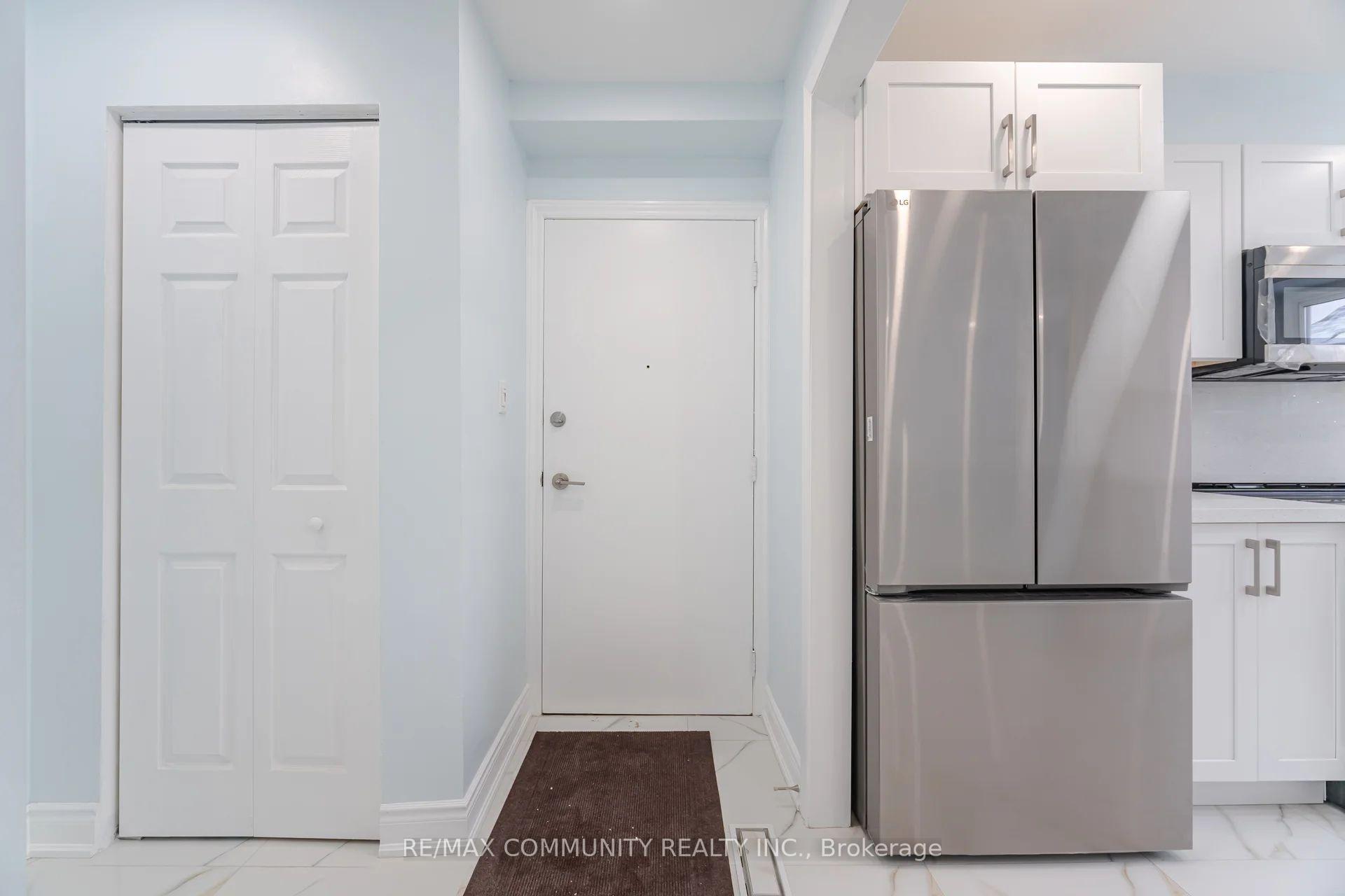 Photo 2 of Unit 25, 730 Cedar Street, Oshawa, Lakeview — HOMEH
