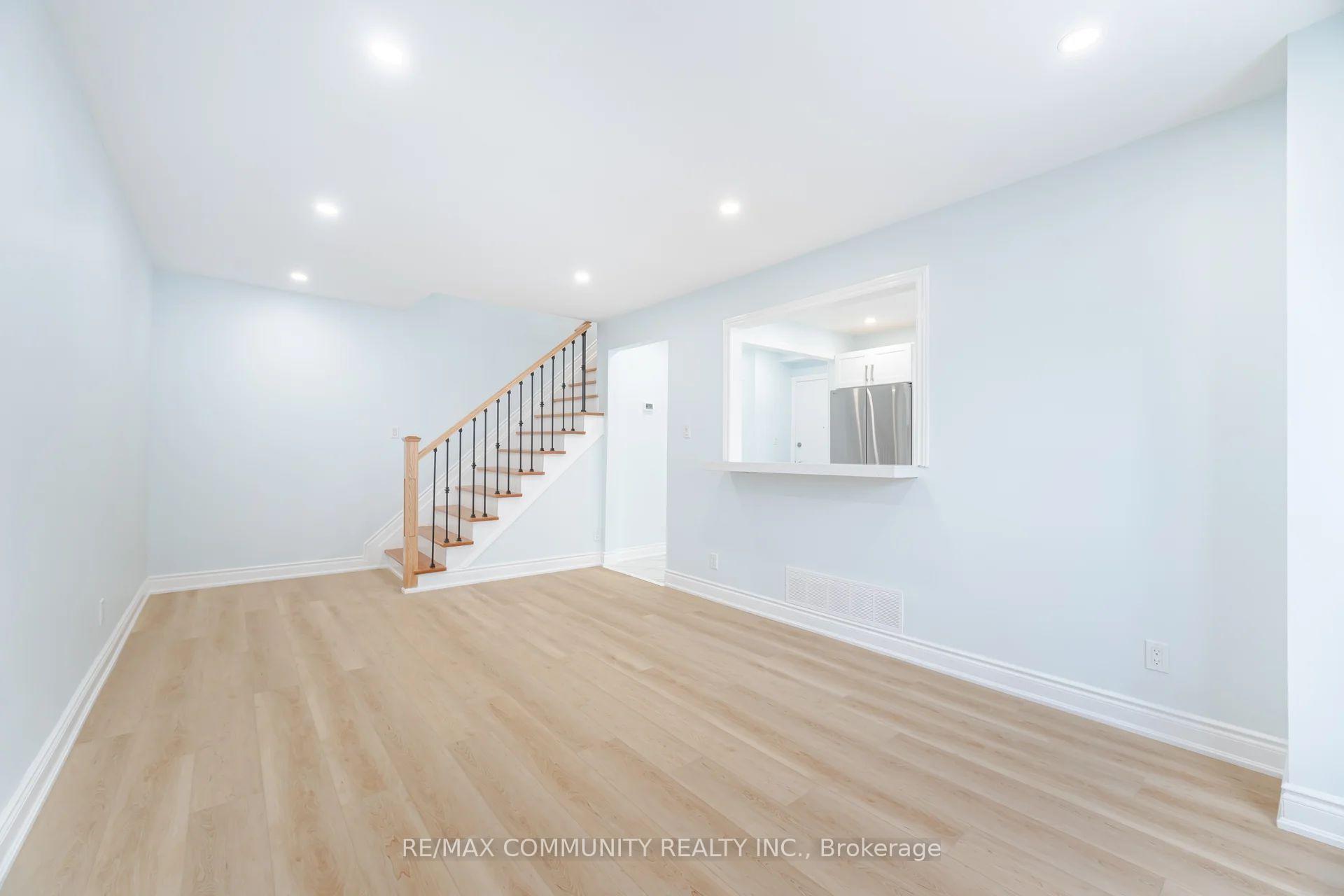 Photo 10 of Unit 25, 730 Cedar Street, Oshawa, Lakeview — HOMEH