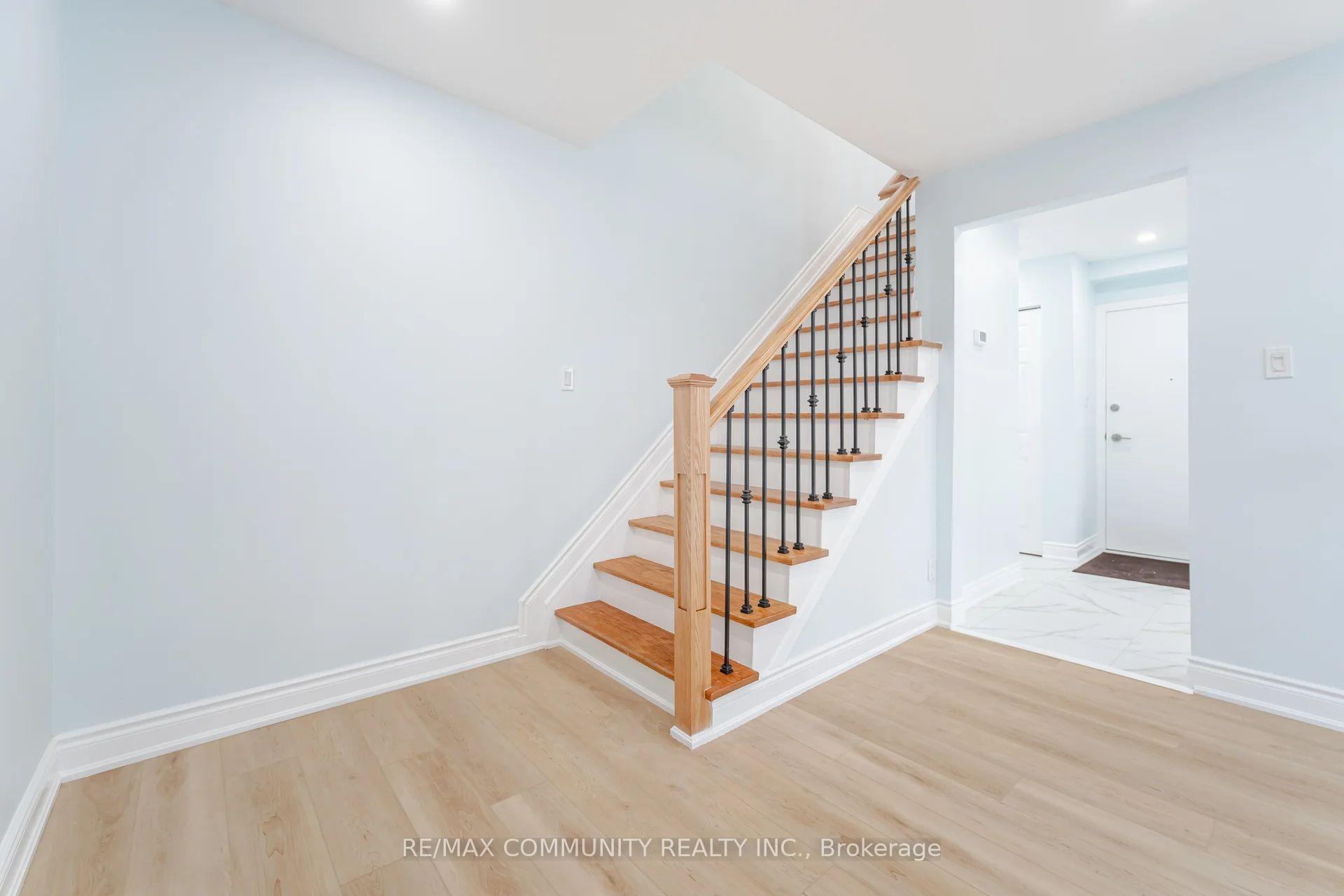 Photo 11 of Unit 25, 730 Cedar Street, Oshawa, Lakeview — HOMEH