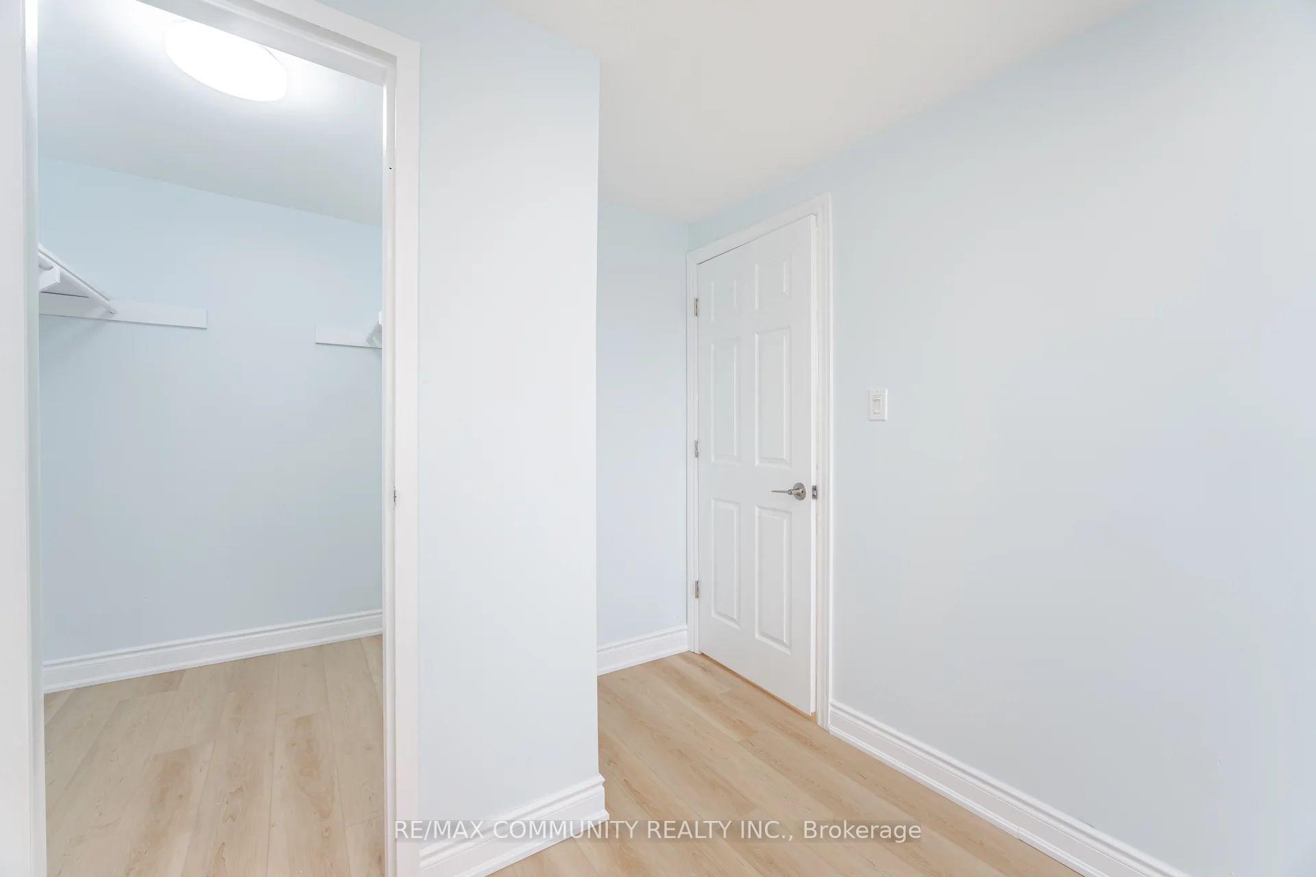 Photo 15 of Unit 25, 730 Cedar Street, Oshawa, Lakeview — HOMEH