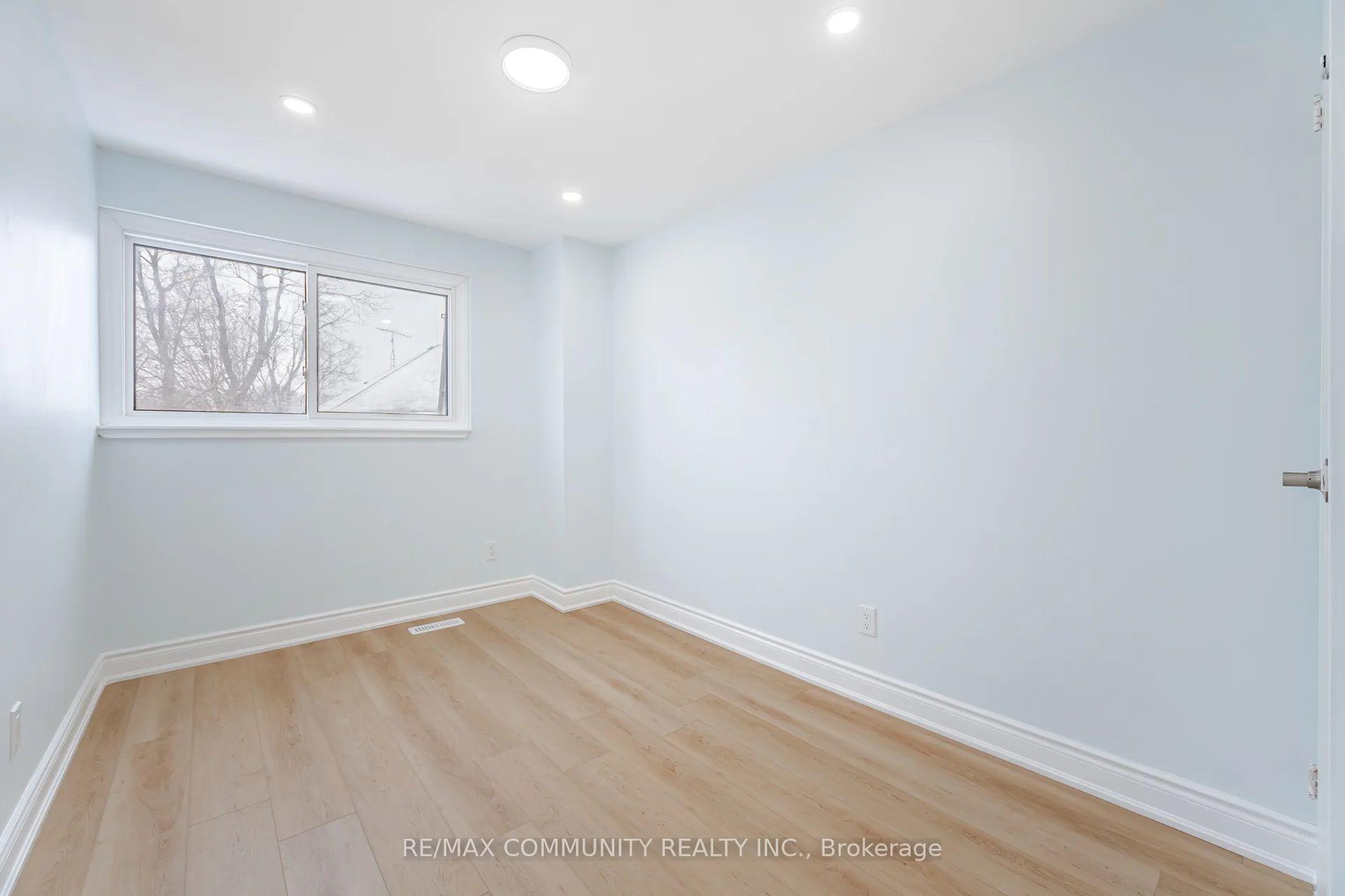 Photo 18 of Unit 25, 730 Cedar Street, Oshawa, Lakeview — HOMEH