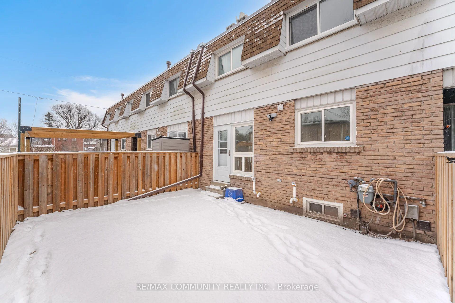 Photo 30 of Unit 25, 730 Cedar Street, Oshawa, Lakeview — HOMEH