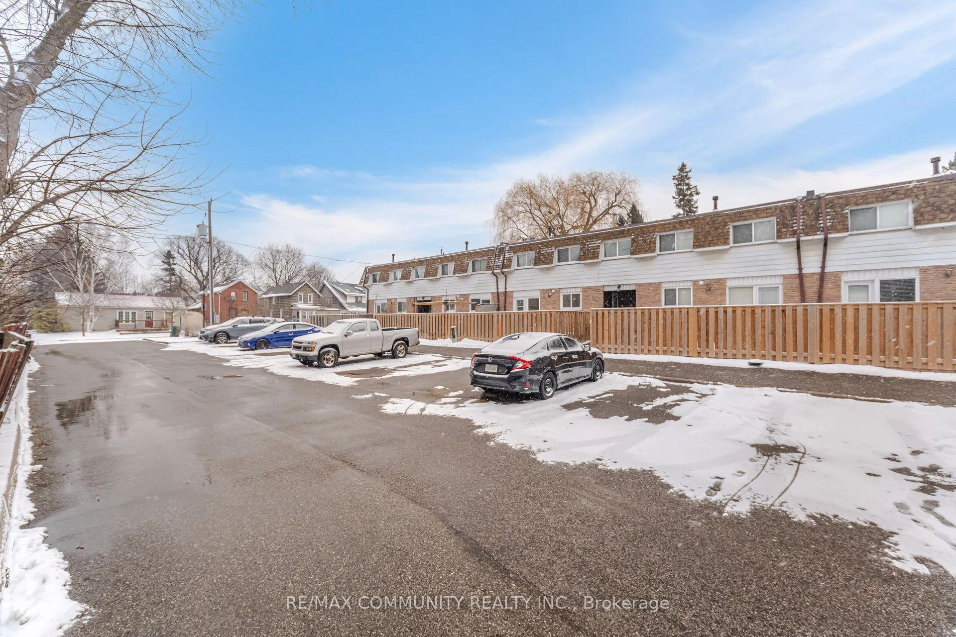 Photo 31 of Unit 25, 730 Cedar Street, Oshawa, Lakeview — HOMEH