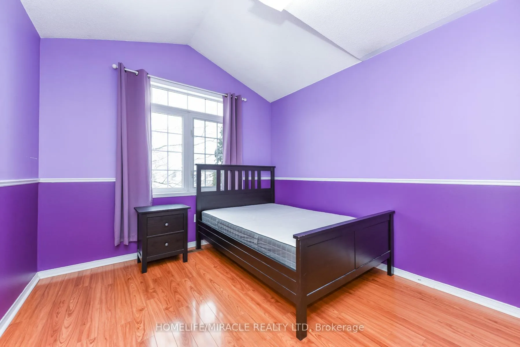 Photo 23 of 125 Seaside Circle, Brampton, Sandringham-Wellington — HOMEH