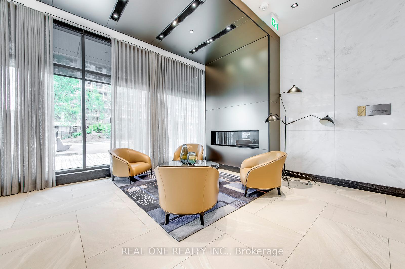 Photo 5 of Unit 818, 1 Edgewate Drive, Toronto, South Riverdale — HOMEH