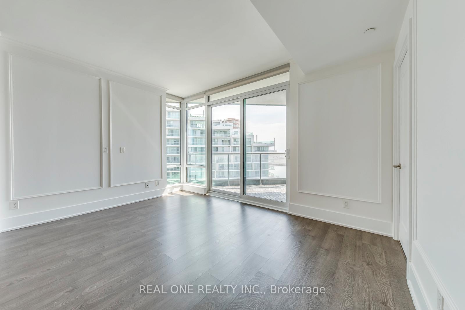 Photo 36 of Unit 818, 1 Edgewate Drive, Toronto, South Riverdale — HOMEH