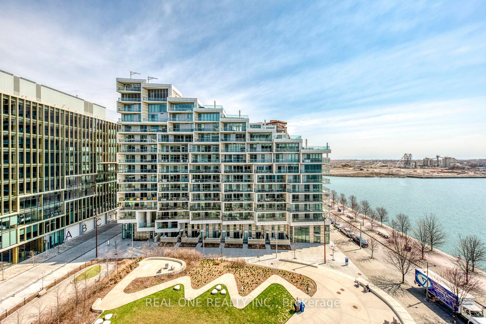 Photo 45 of Unit 818, 1 Edgewate Drive, Toronto, South Riverdale — HOMEH