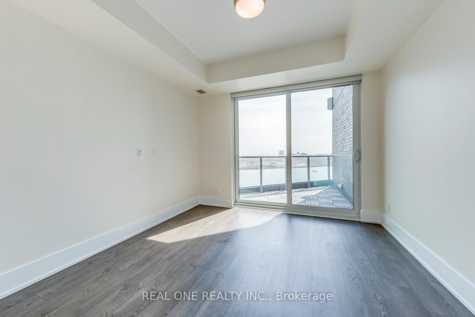 Photo 53 of Unit 818, 1 Edgewate Drive, Toronto, South Riverdale — HOMEH