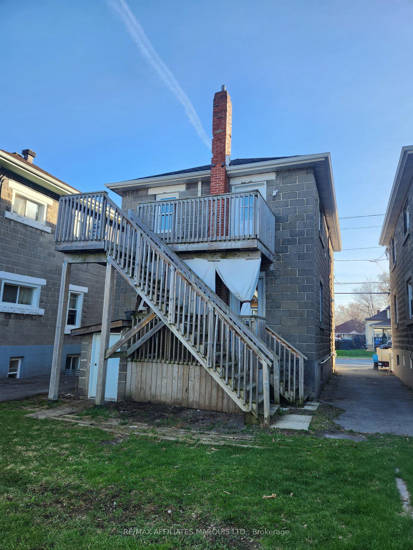 Photo 2 of 115-115A Belmont Street, Cornwall — HOMEH