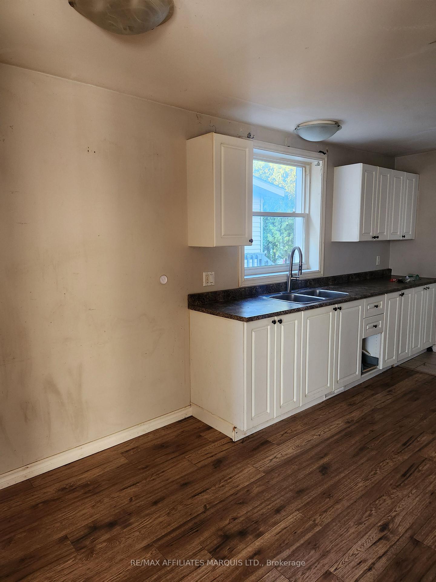 Photo 6 of 115-115A Belmont Street, Cornwall — HOMEH