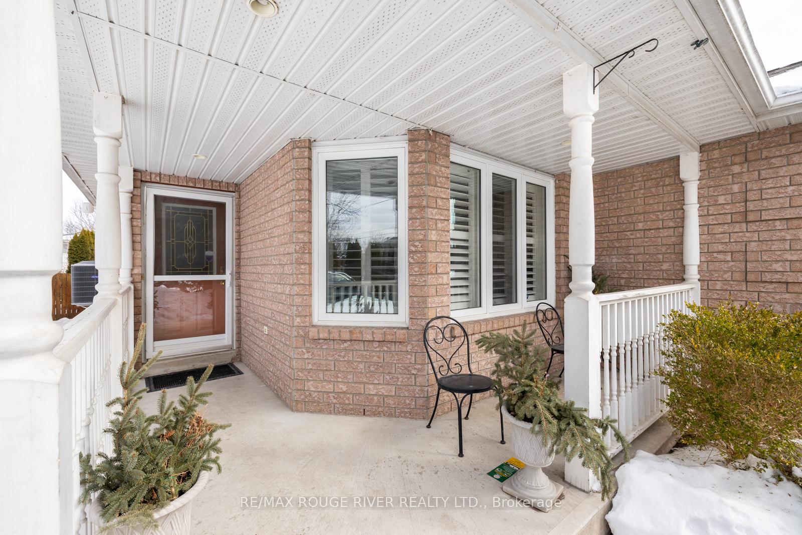 Photo 4 of 2475 Prestonvale Road, Clarington, Courtice — HOMEH