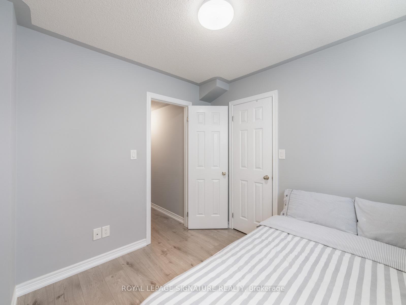 Photo 29 of 19 Philpott Gardens, Toronto, East End-Danforth — HOMEH