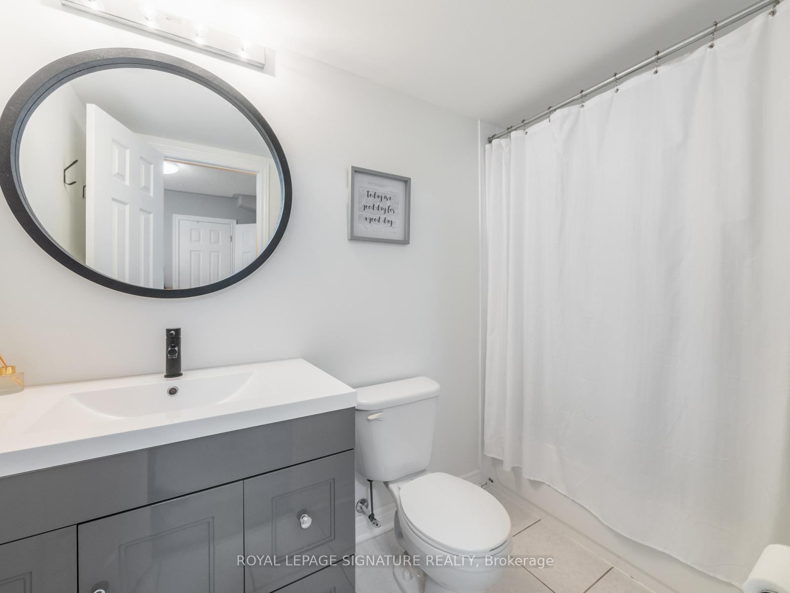 Photo 30 of 19 Philpott Gardens, Toronto, East End-Danforth — HOMEH