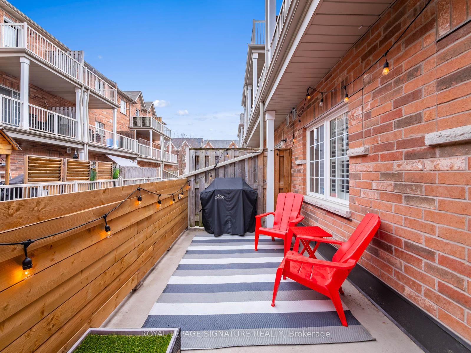 Photo 34 of 19 Philpott Gardens, Toronto, East End-Danforth — HOMEH
