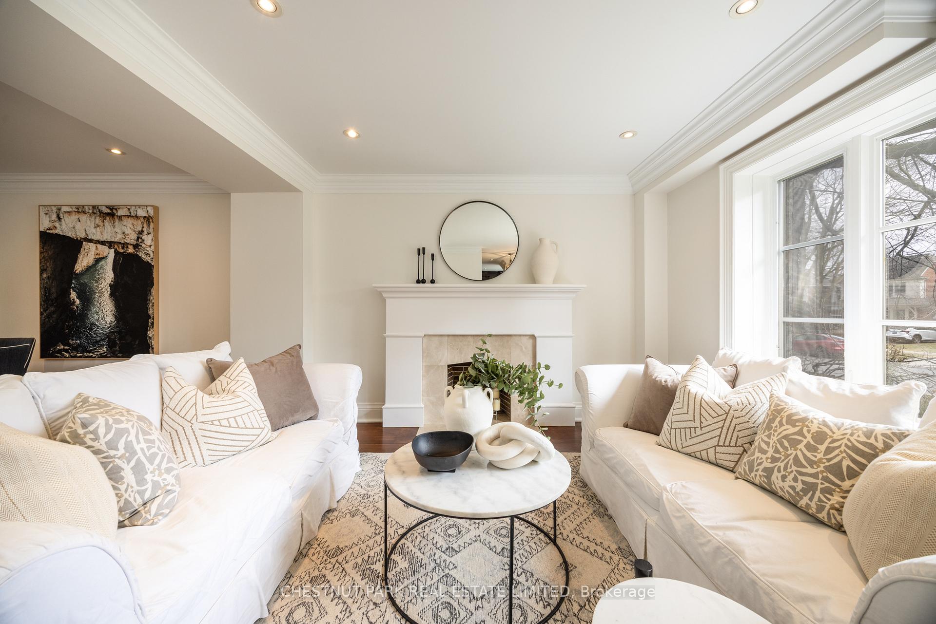 Photo 4 of 82 McRae Drive, Toronto, Leaside — HOMEH