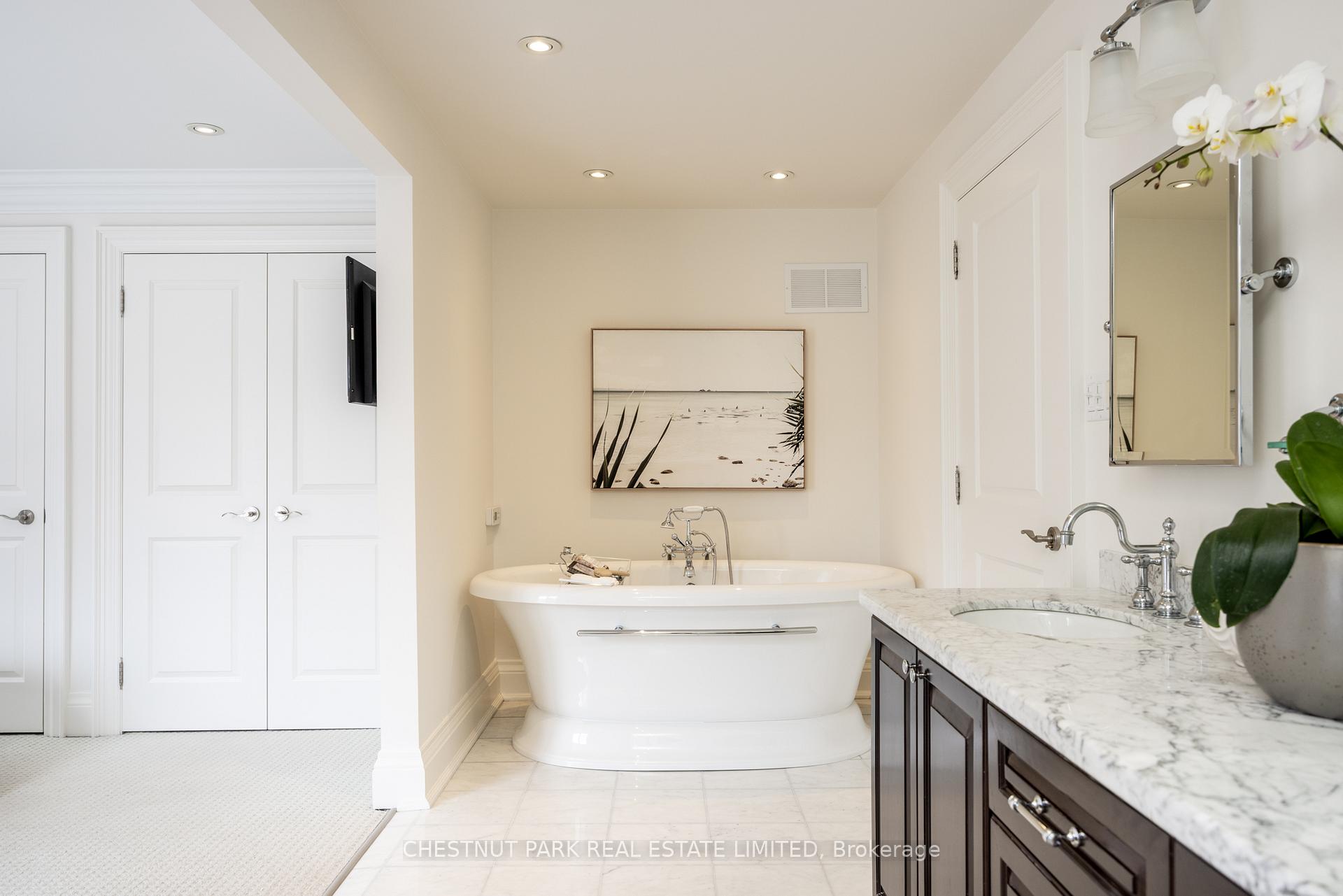 Photo 28 of 82 McRae Drive, Toronto, Leaside — HOMEH