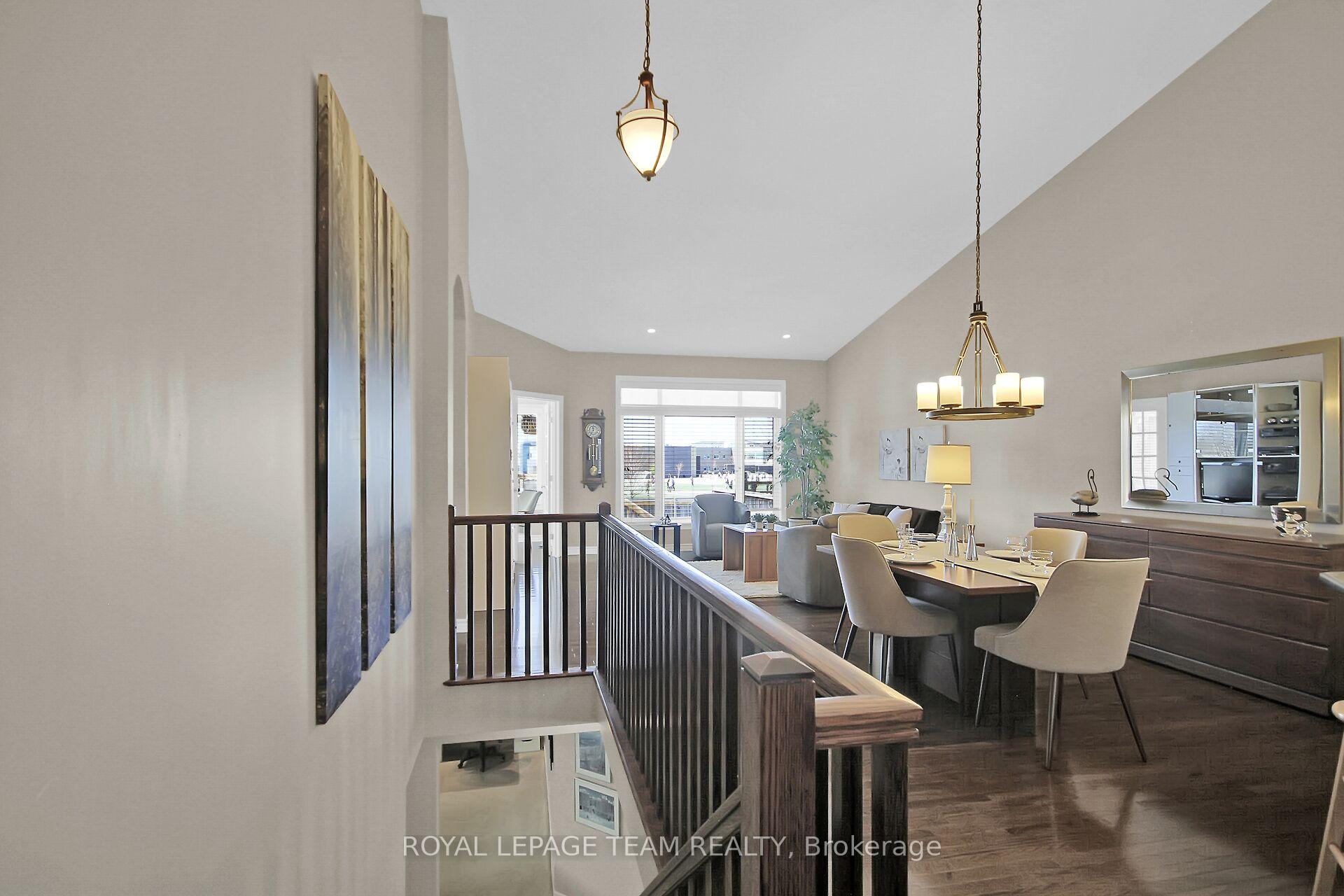 Photo 32 of 108 Granite Court, Ottawa, Kanata - Emerald Meadows/Trailwest — HOMEH