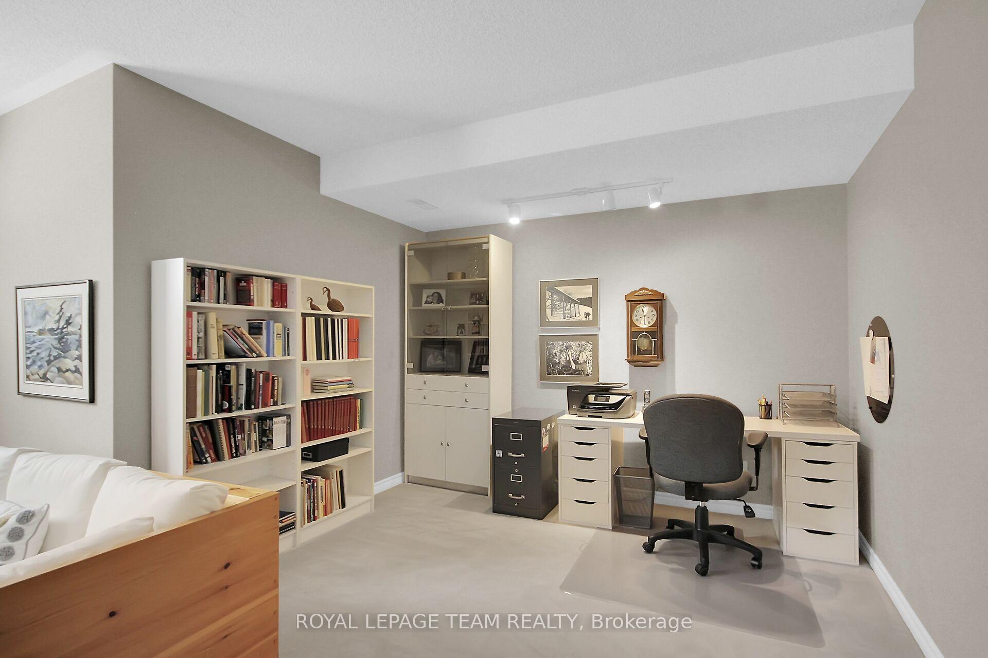Photo 35 of 108 Granite Court, Ottawa, Kanata - Emerald Meadows/Trailwest — HOMEH