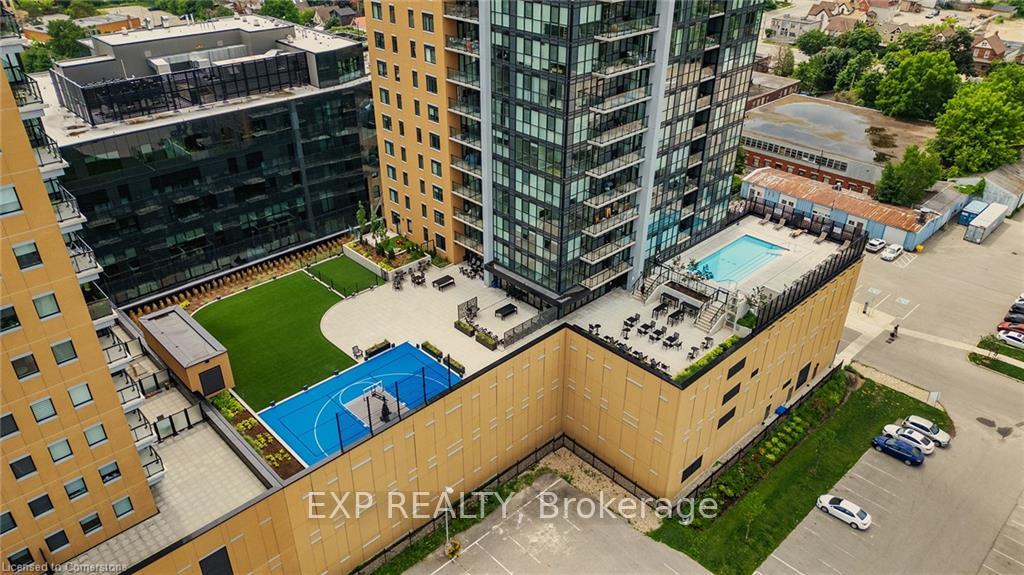 Photo 4 of Unit 1405, 108 Garment Street, Kitchener — HOMEH