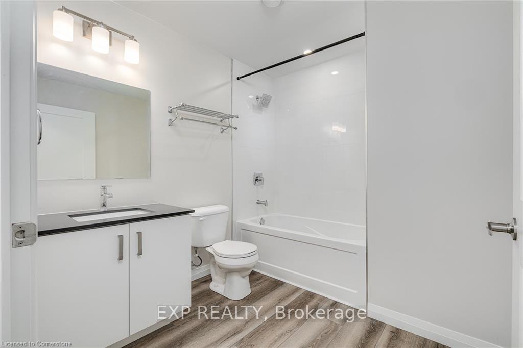 Photo 13 of Unit 1405, 108 Garment Street, Kitchener — HOMEH