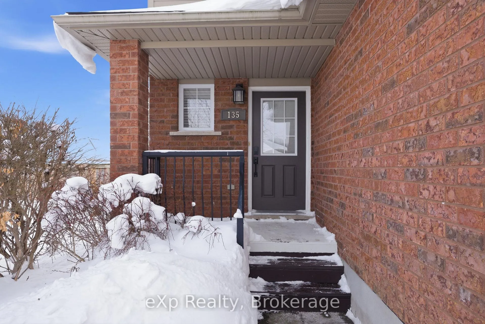 Photo 3 of 135 Maxwell Street, St. Marys — HOMEH