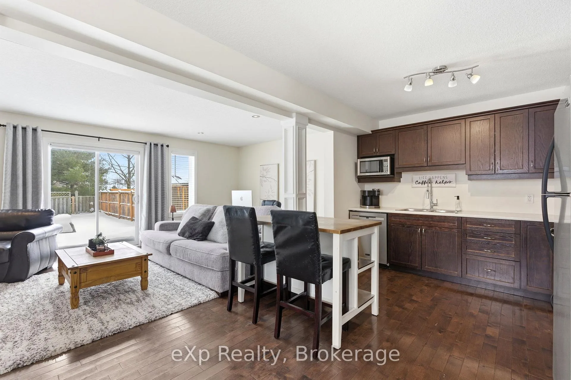 Photo 8 of 135 Maxwell Street, St. Marys — HOMEH