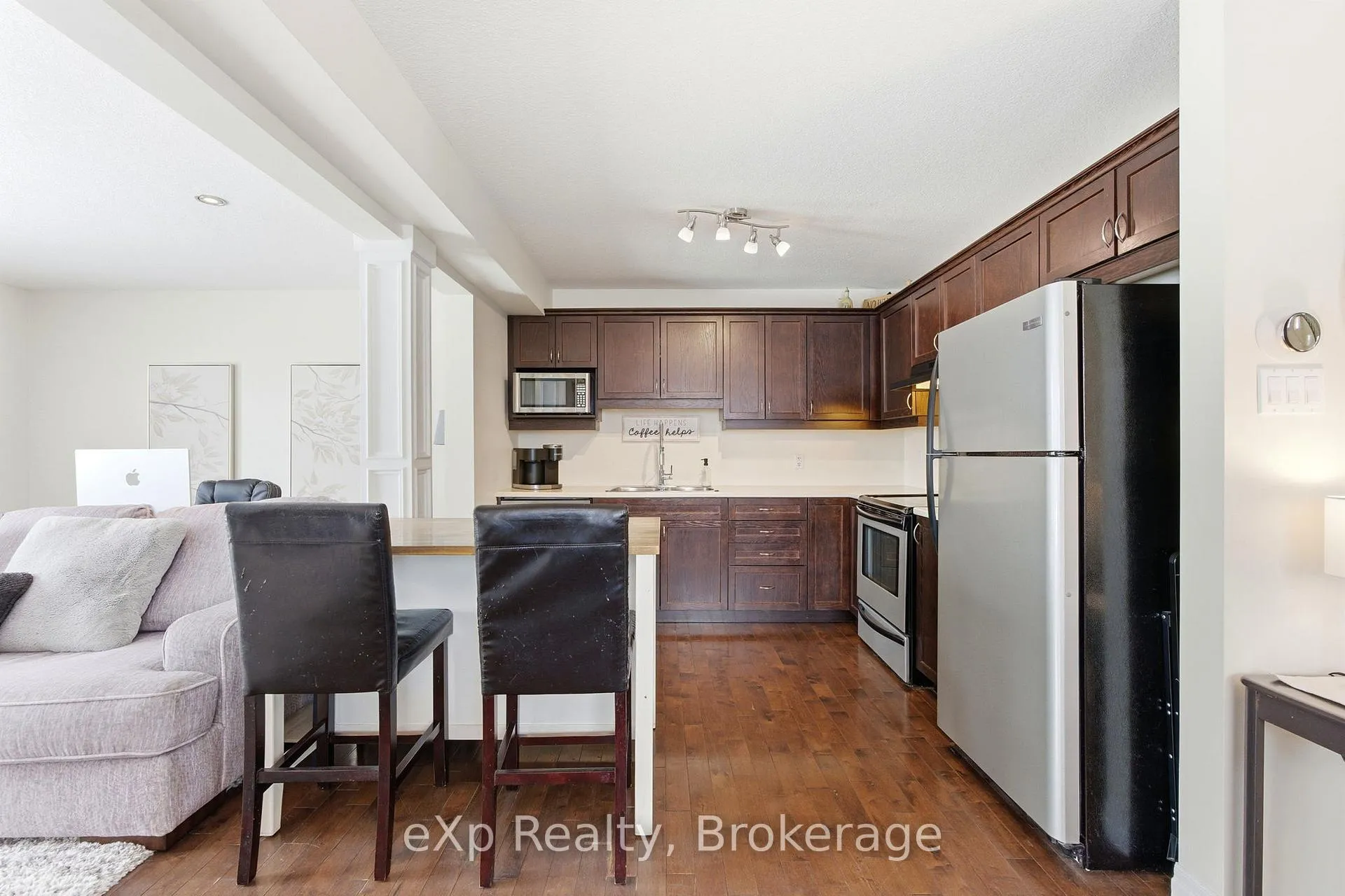 Photo 9 of 135 Maxwell Street, St. Marys — HOMEH
