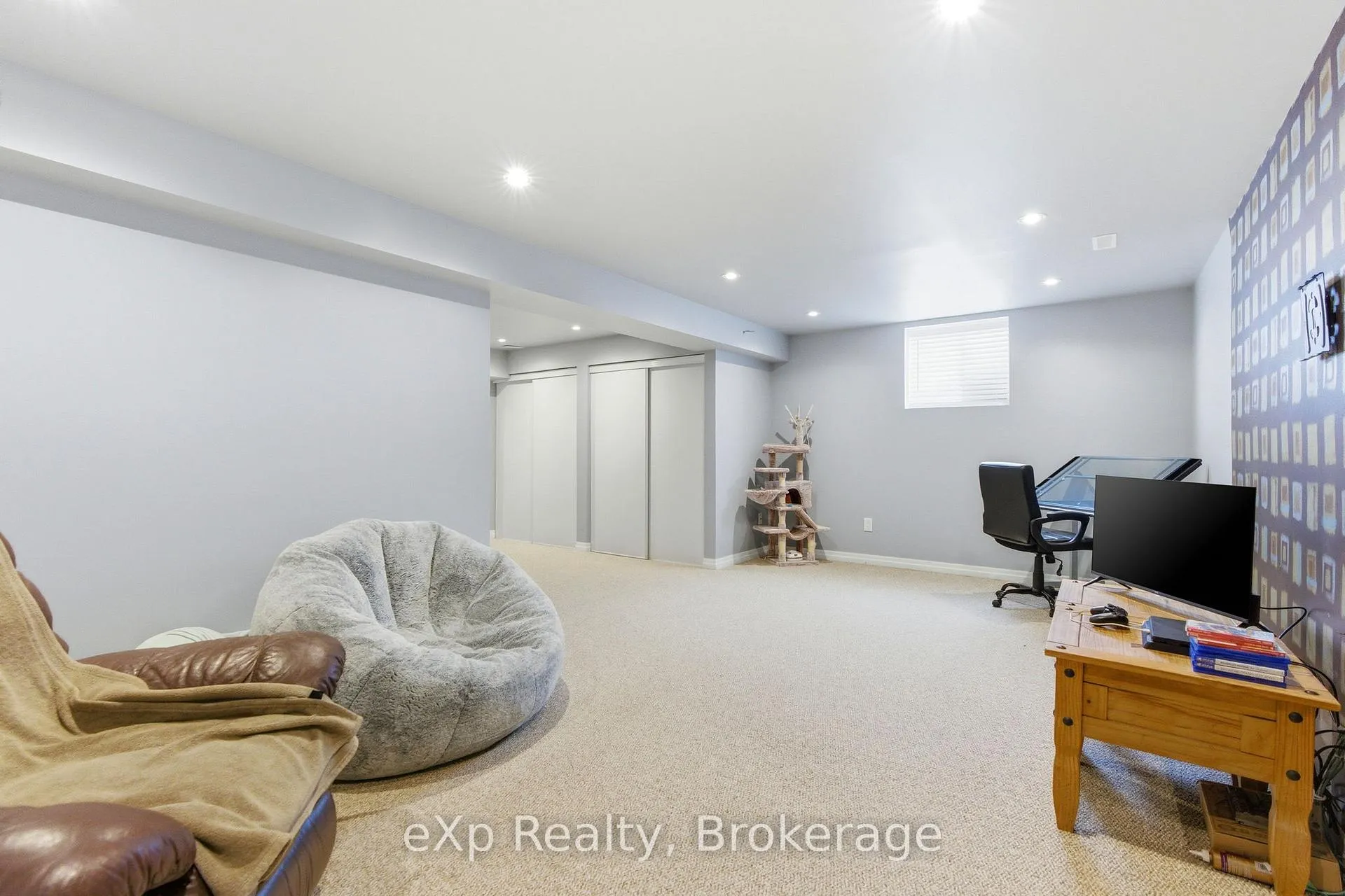 Photo 37 of 135 Maxwell Street, St. Marys — HOMEH