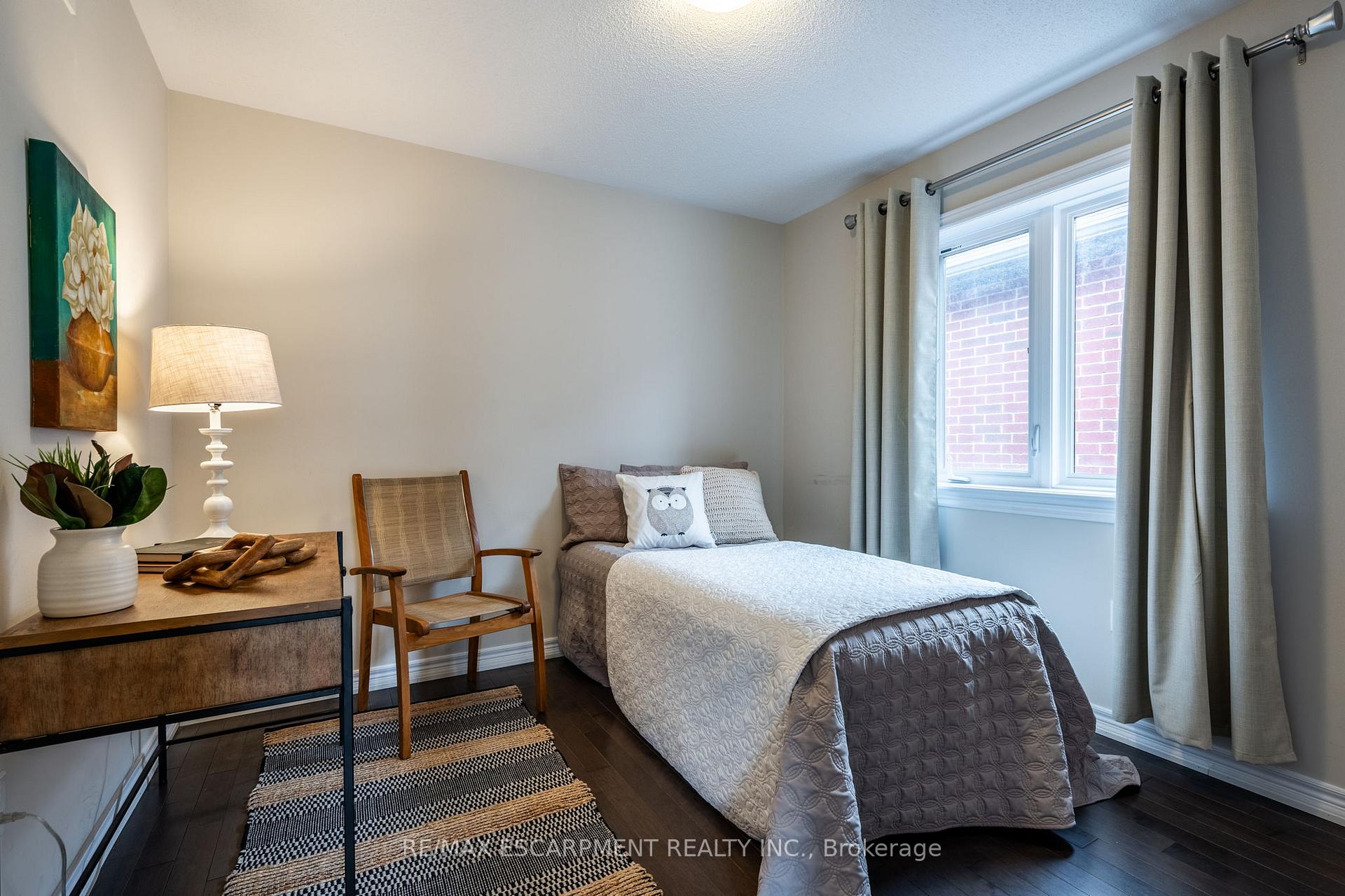 Photo 69 of 86 Summerberry Way, Hamilton, Carpenter — HOMEH