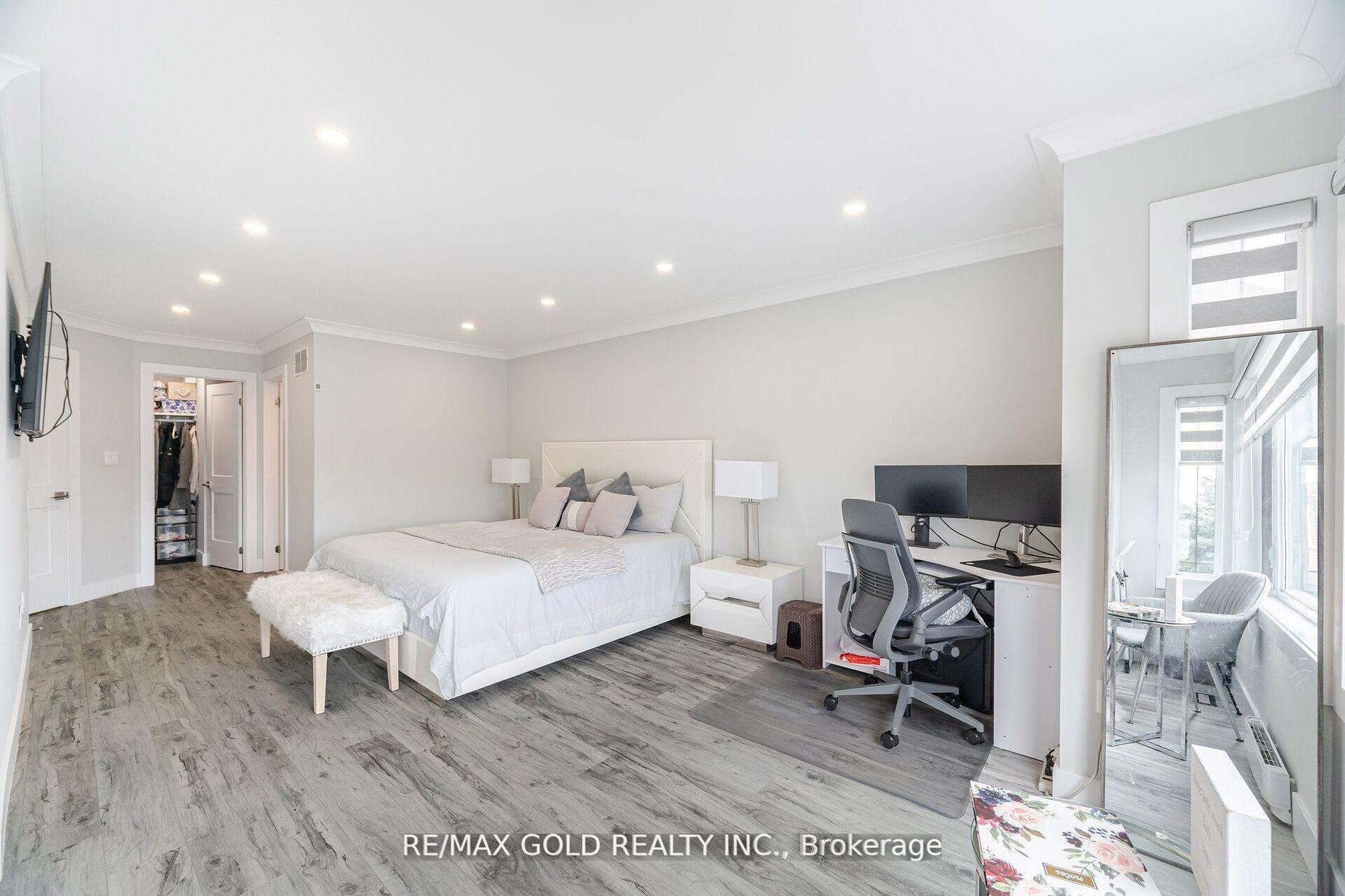 Photo 26 of 96 Wildberry Crescent, Brampton, Sandringham-Wellington — HOMEH