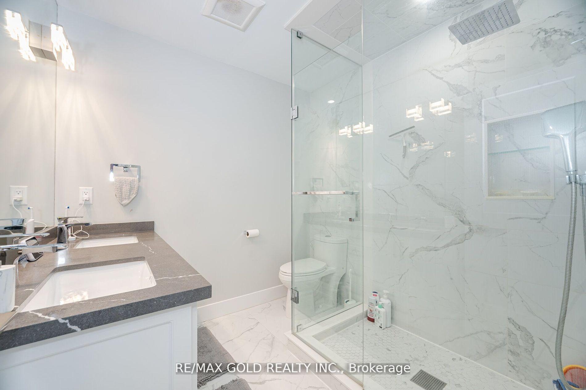 Photo 37 of 96 Wildberry Crescent, Brampton, Sandringham-Wellington — HOMEH