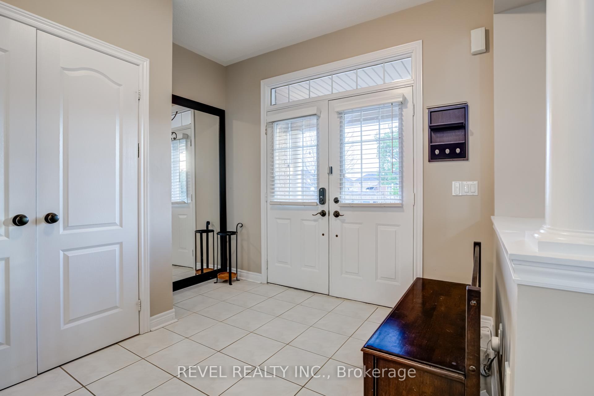 Photo 5 of 32 Martineau Road, Brampton, Bram East — HOMEH
