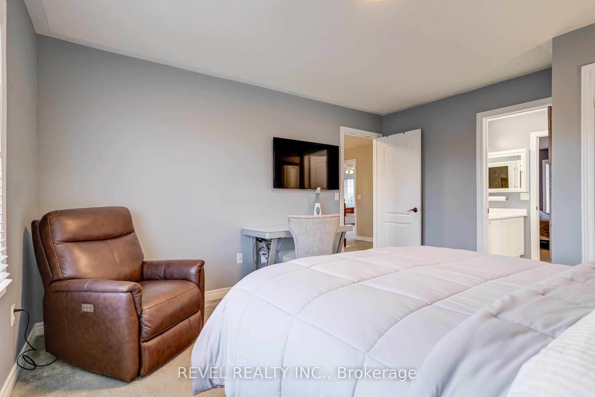 Photo 31 of 32 Martineau Road, Brampton, Bram East — HOMEH
