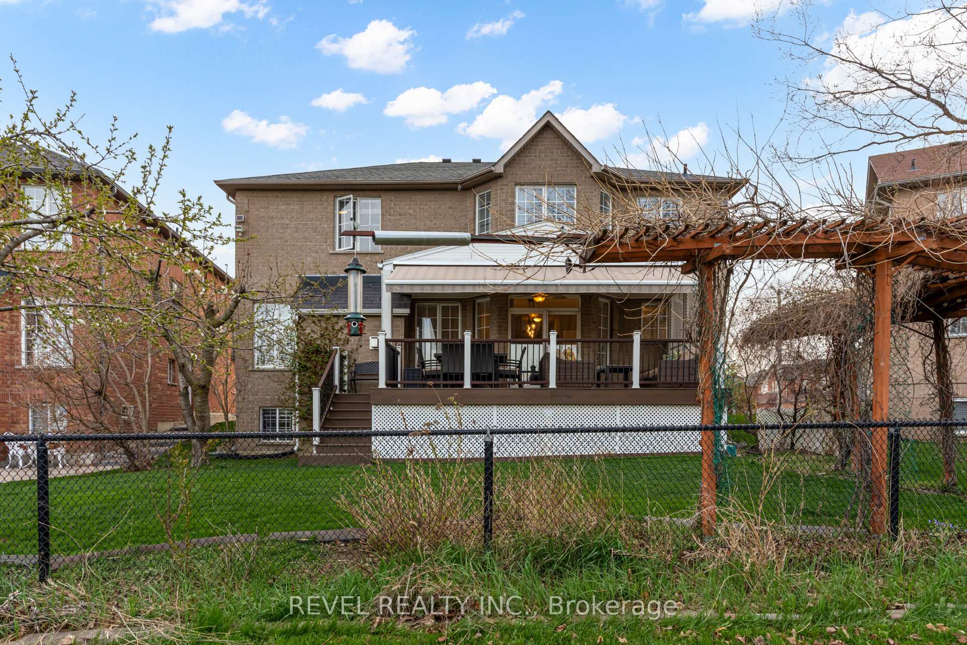 Photo 49 of 32 Martineau Road, Brampton, Bram East — HOMEH
