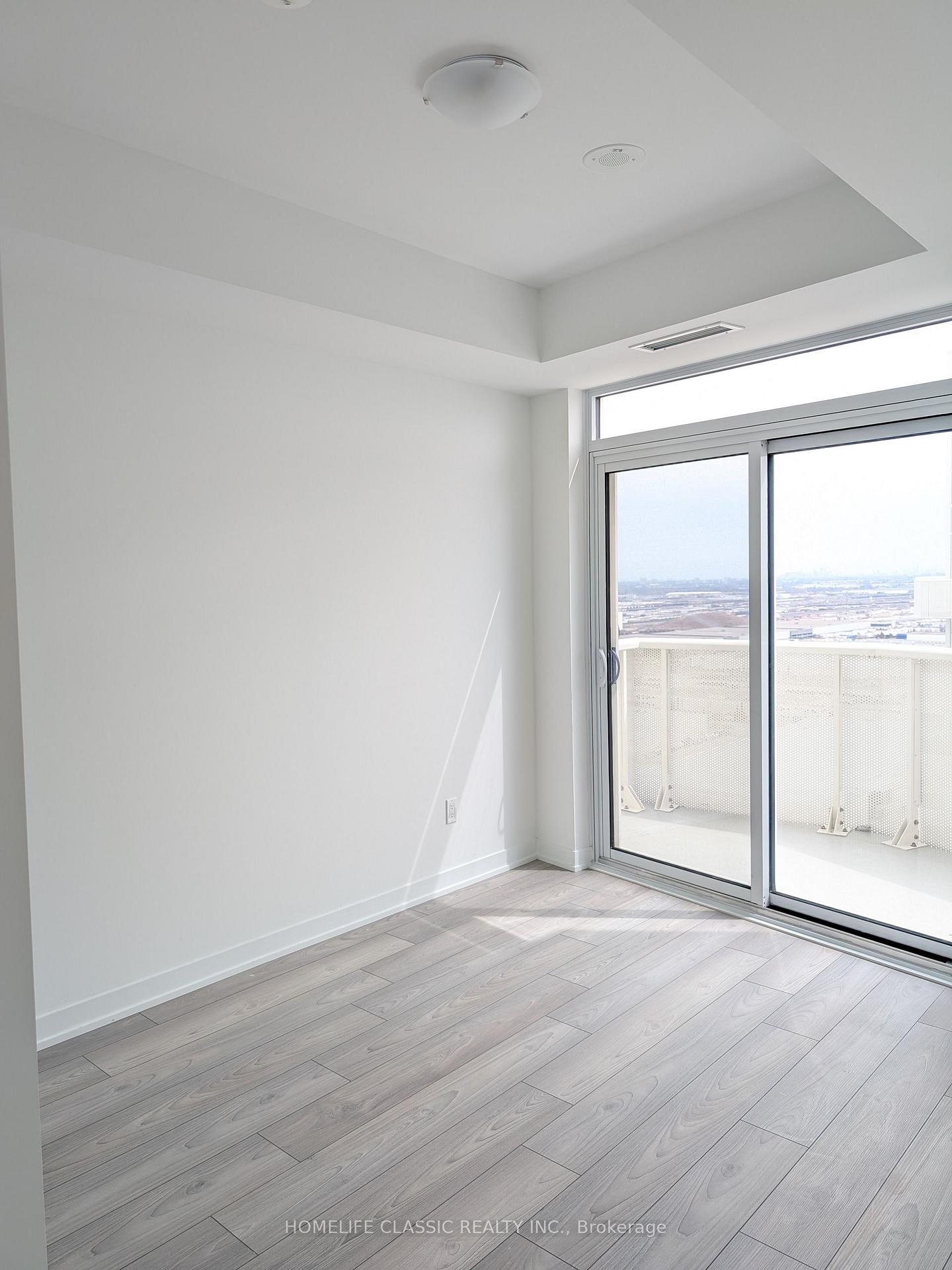Photo 7 of Unit 2711, 498 Caldari Road N, Vaughan, Concord — HOMEH