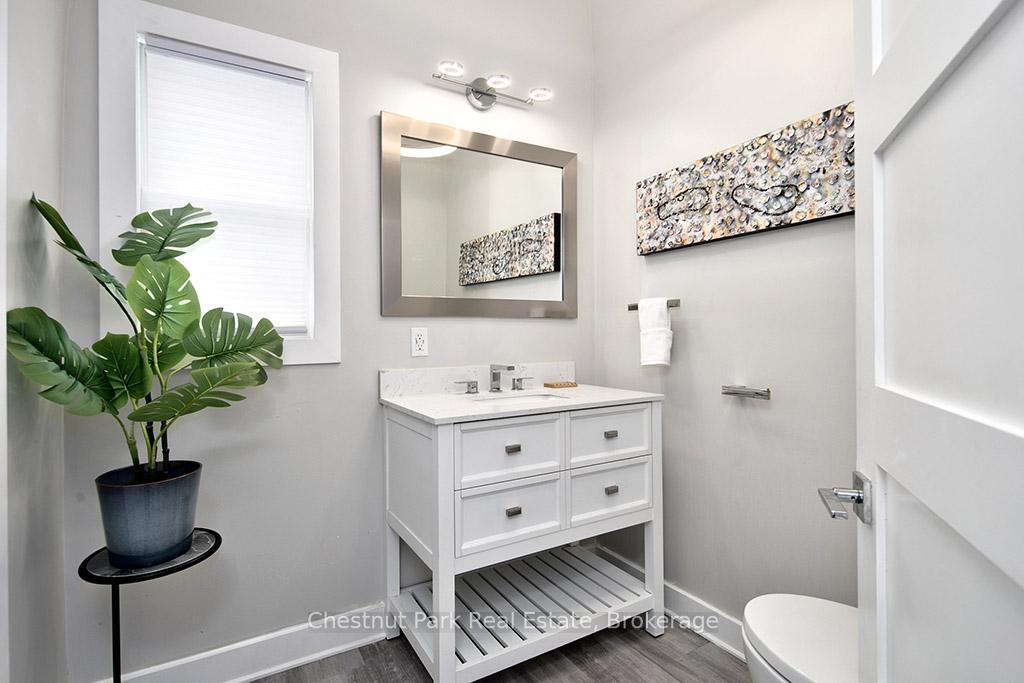 Photo 21 of 187 Fifth Street, Collingwood — HOMEH