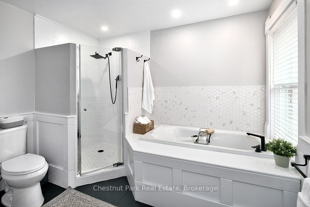Photo 52 of 187 Fifth Street, Collingwood — HOMEH