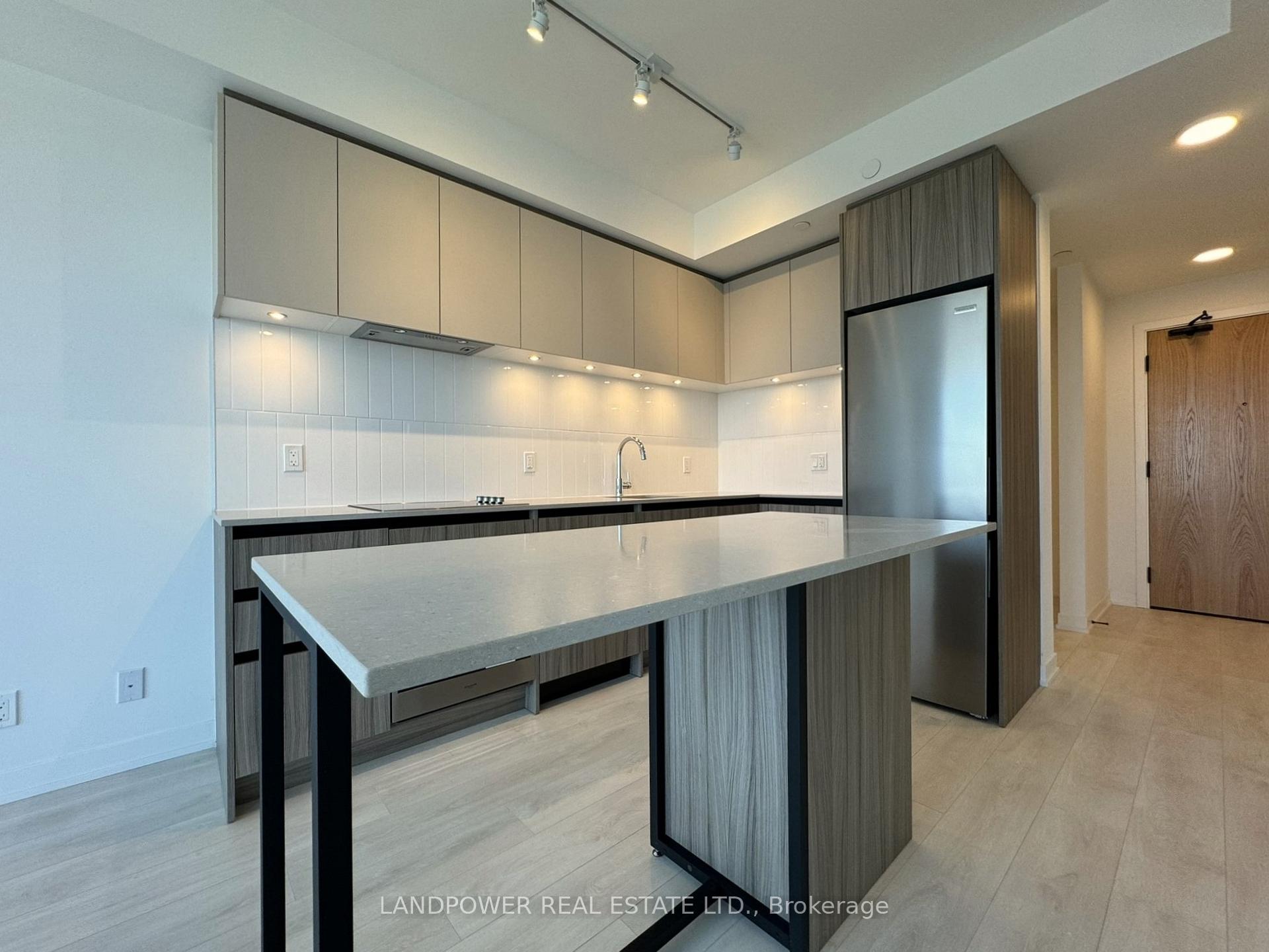Photo 3 of Unit 1206, 7950 Bathurst Street, Vaughan, Beverley Glen — HOMEH