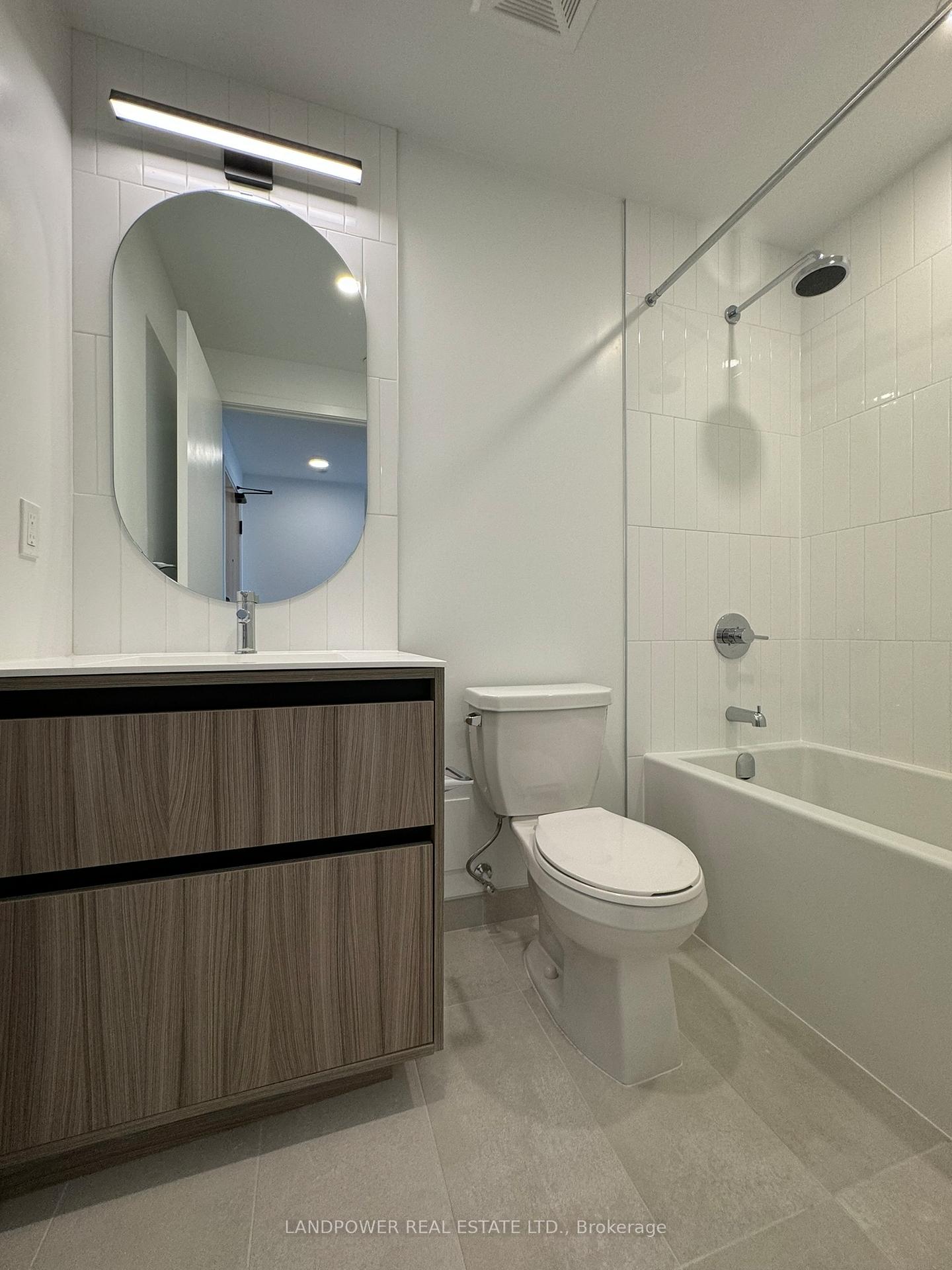 Photo 11 of Unit 1206, 7950 Bathurst Street, Vaughan, Beverley Glen — HOMEH