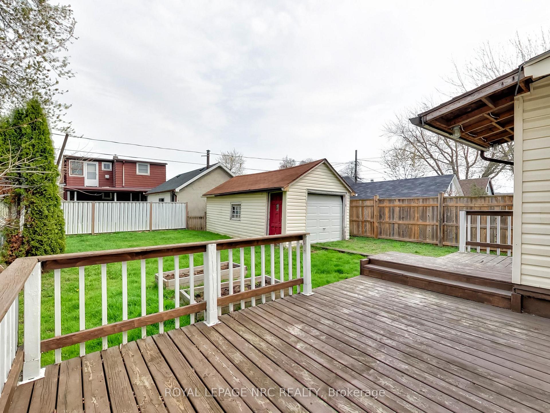 Photo 79 of 390 Gatfield Avenue, Welland, Lincoln/Crowland — HOMEH