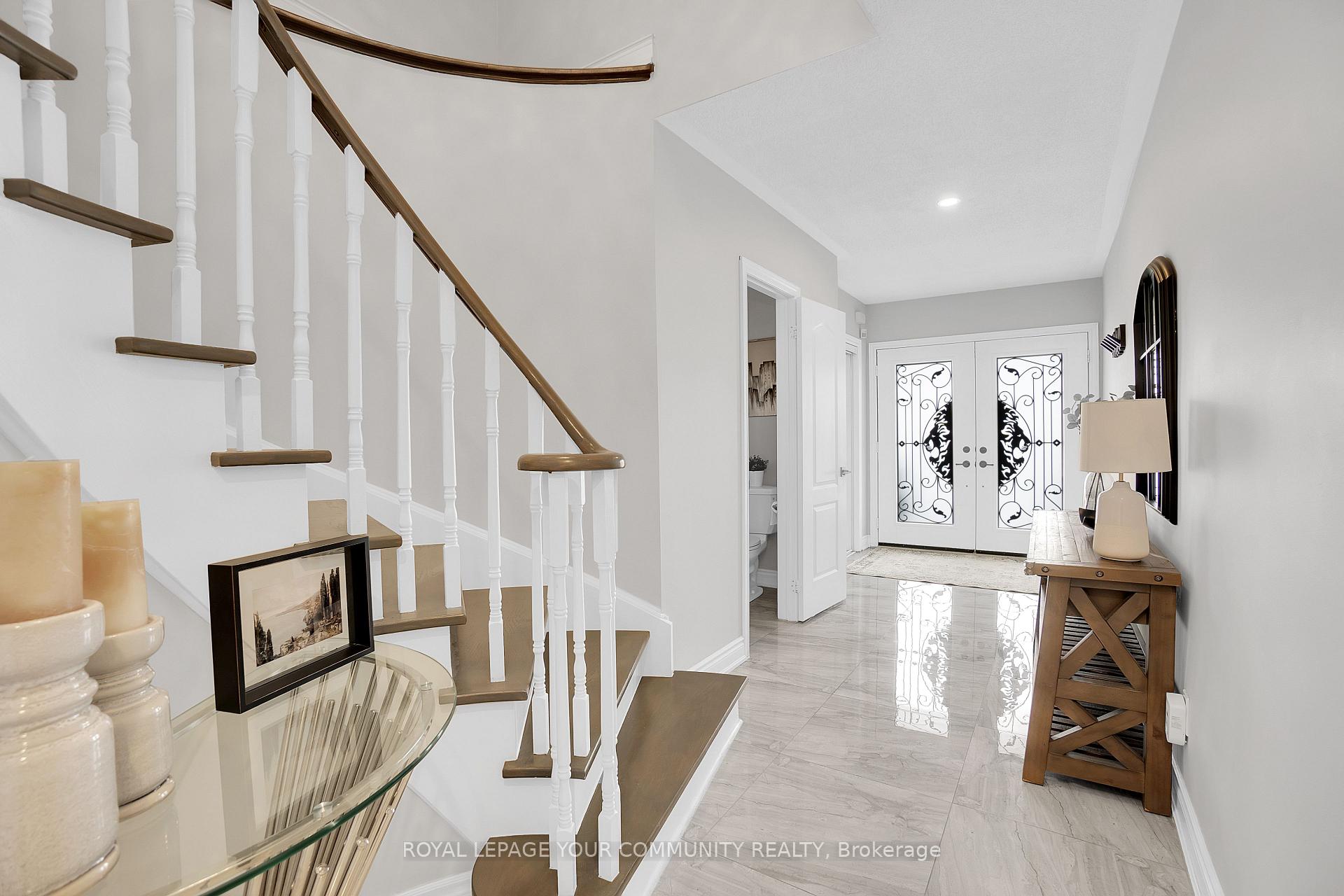 Photo 6 of 261 Deepsprings Crescent, Vaughan, Vellore Village — HOMEH