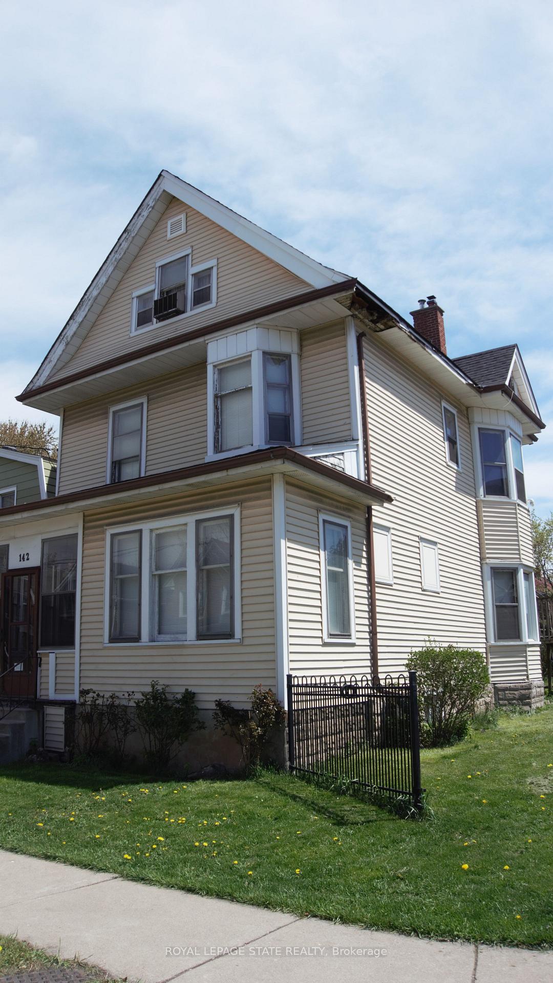 Front of 142 Avondale Street
